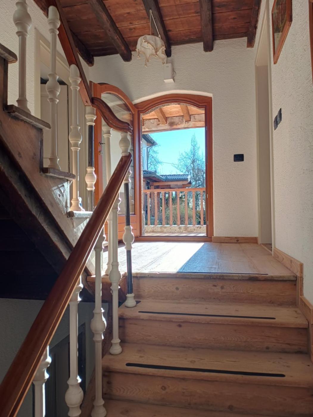 La Farie Bed & Breakfast Mediis Екстериор снимка