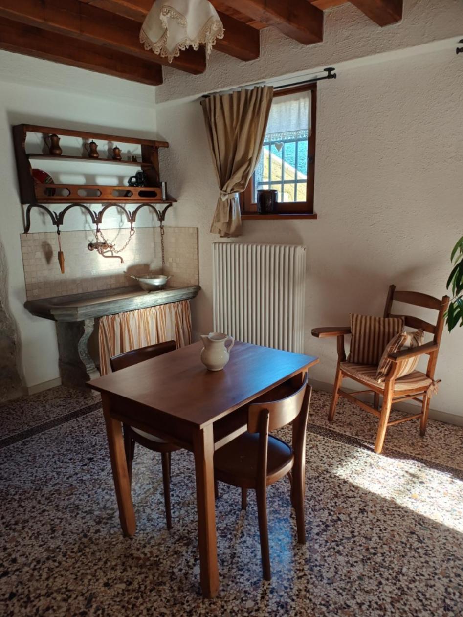 La Farie Bed & Breakfast Mediis Екстериор снимка
