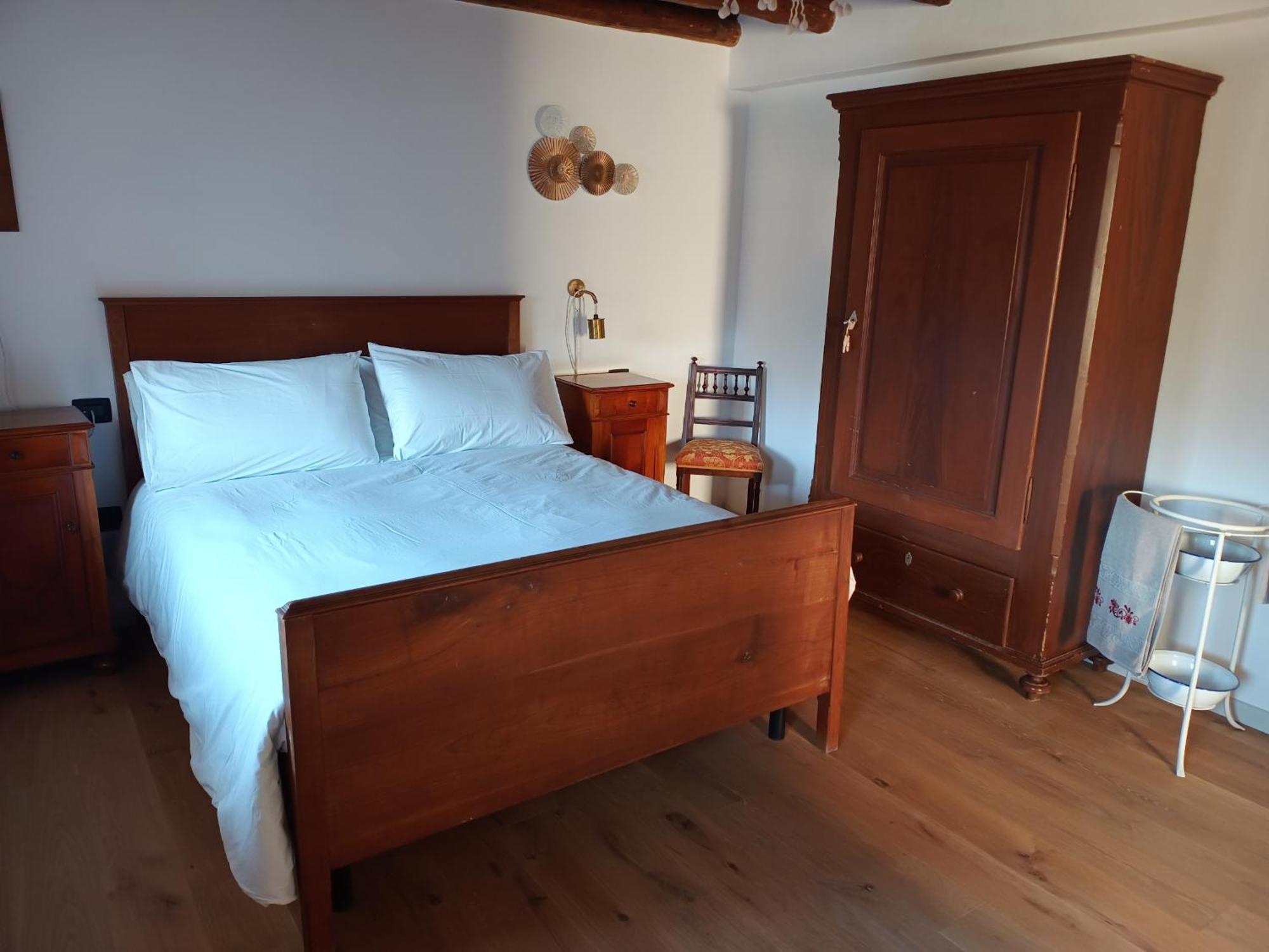 La Farie Bed & Breakfast Mediis Екстериор снимка