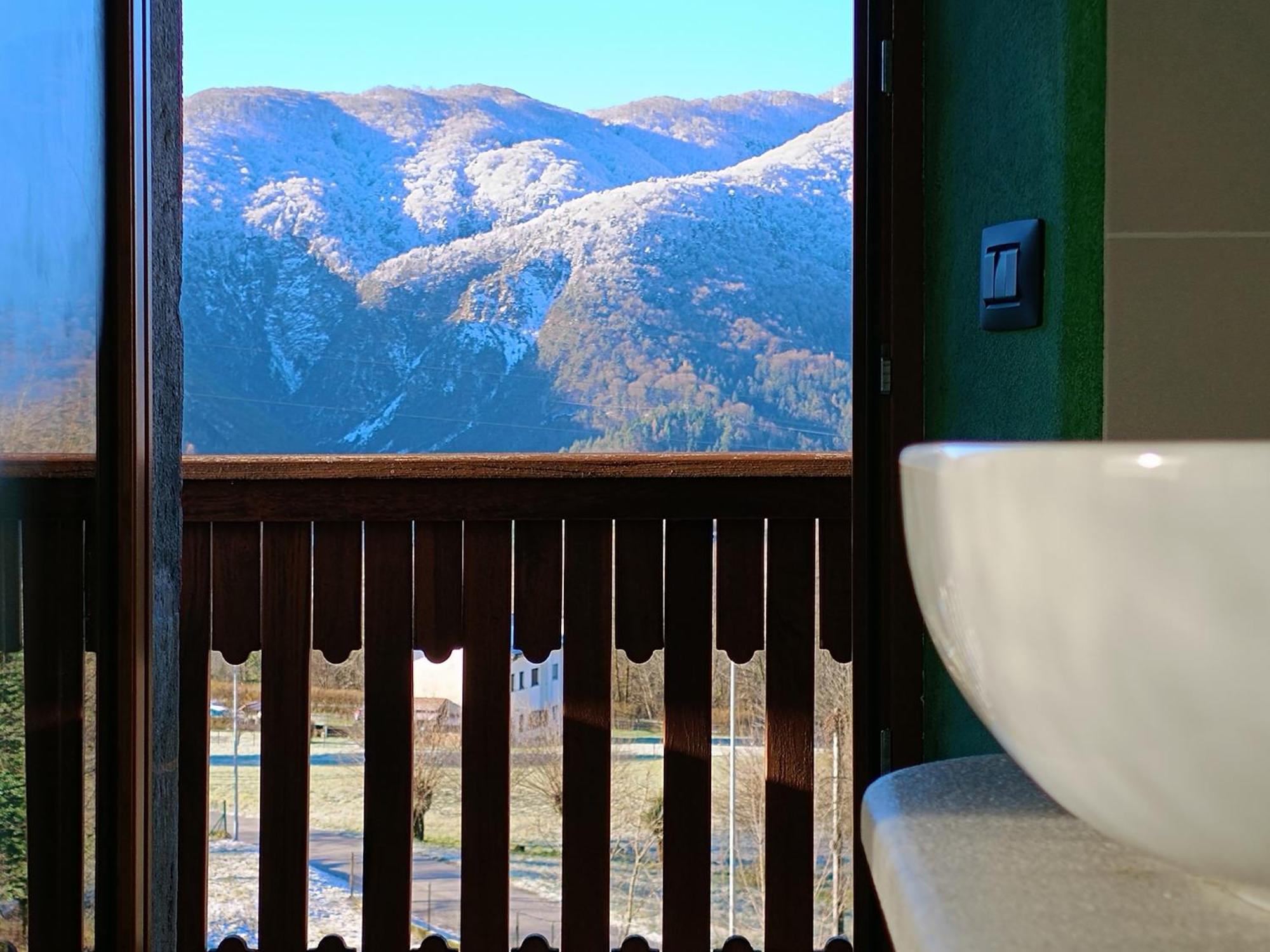 La Farie Bed & Breakfast Mediis Екстериор снимка